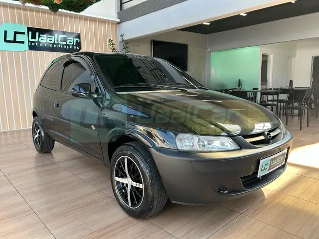 Carro Chevrolet Celta 2005 Life 1.4 2p