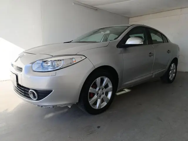 Carro Renault Fluence 2012 2.0 16V Privilege (Aut) (Flex)
