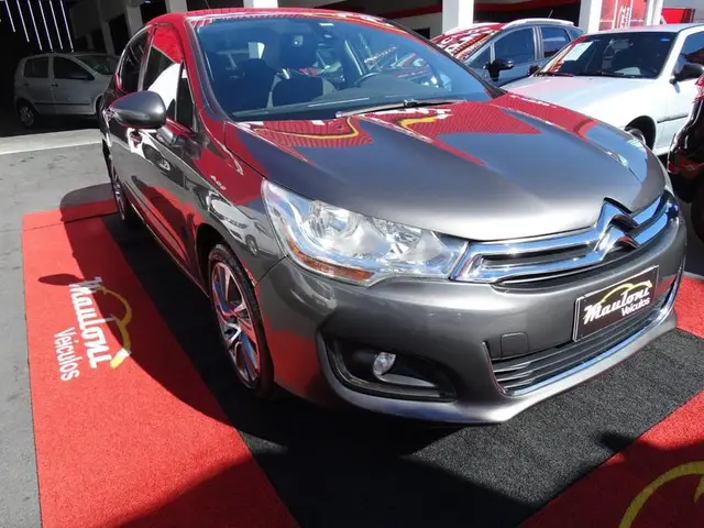 Carro Citroën C4 Lounge 2014 Tendance 2.0i