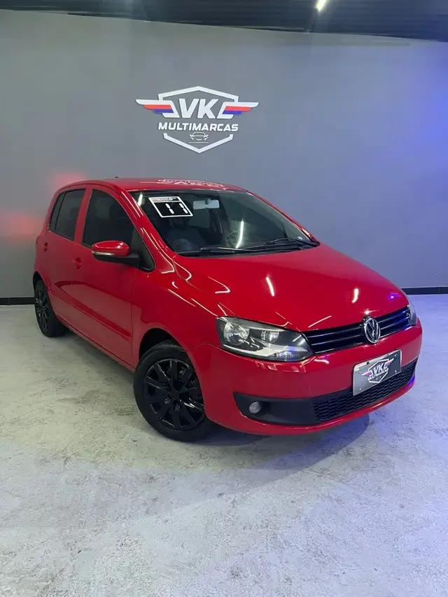 Carro Volkswagen Fox 2011 1.0 8V (Flex) 2p