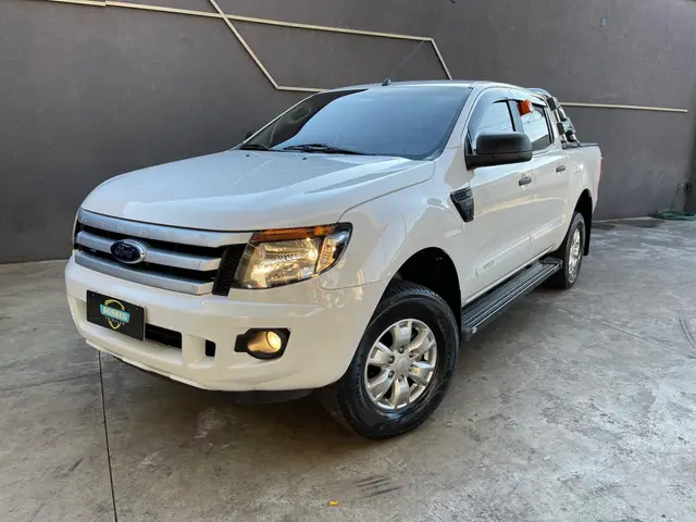 Carro Ford Ranger Cabine Dupla 2015 Ranger 2.5 Flex 4x2 CD XLT