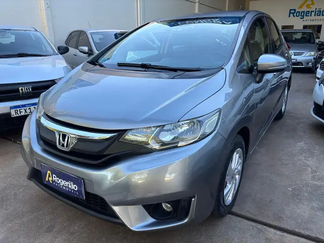 Carro Honda Fit 2015 1.5 16v LX CVT (Flex)