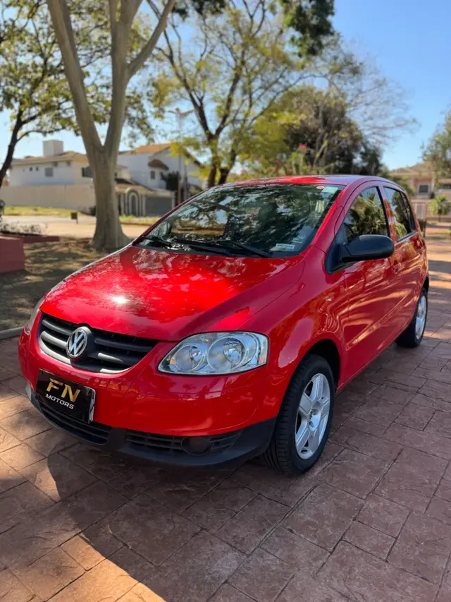 Carro Volkswagen Fox 2009 1.0 8V (Flex) 4p