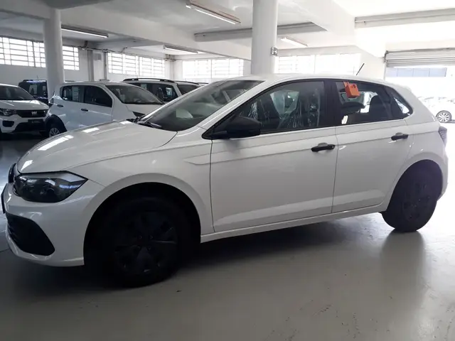 Carro Volkswagen Polo 2025 Track 1.0 Flex 12V 5p