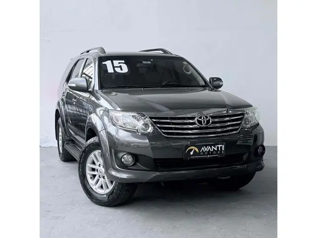 Carro Toyota Hilux Cabine Dupla 2015 Hilux 2.7 SR CD 4x2 (Flex) (Aut)