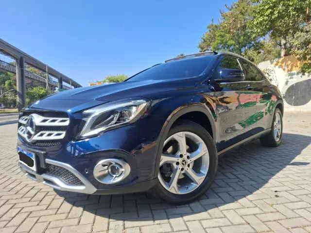 Carro Mercedes-Benz GLA 200 2018 GLA 200 1.6 Enduro
