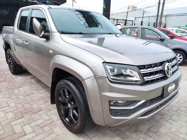 Carro Volkswagen Amarok 2017 2.0 CD 4x4 TDi Highline (Aut)