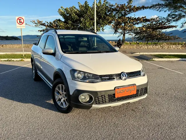 Carro Volkswagen Saveiro 2015 Cross 1.6 16v MSI CD (Flex)