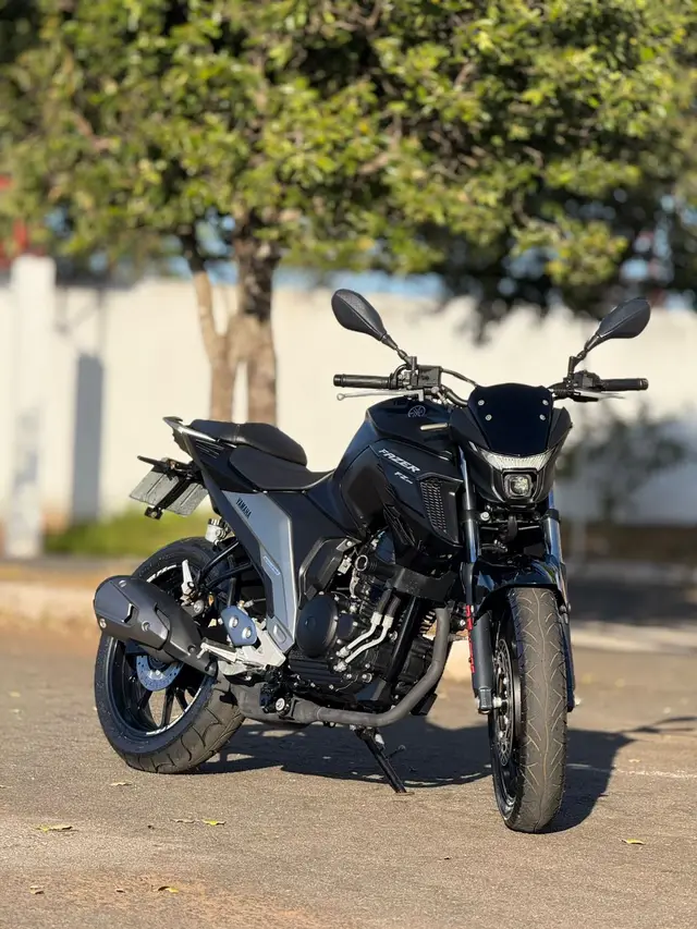 Moto Yamaha YS 250 Fazer 2023 ABS