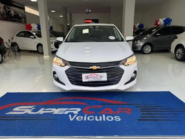 Carro Chevrolet Onix 2024 LT 1.0