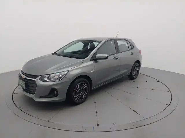 Carro Chevrolet Onix Plus 2024 LT 1.0