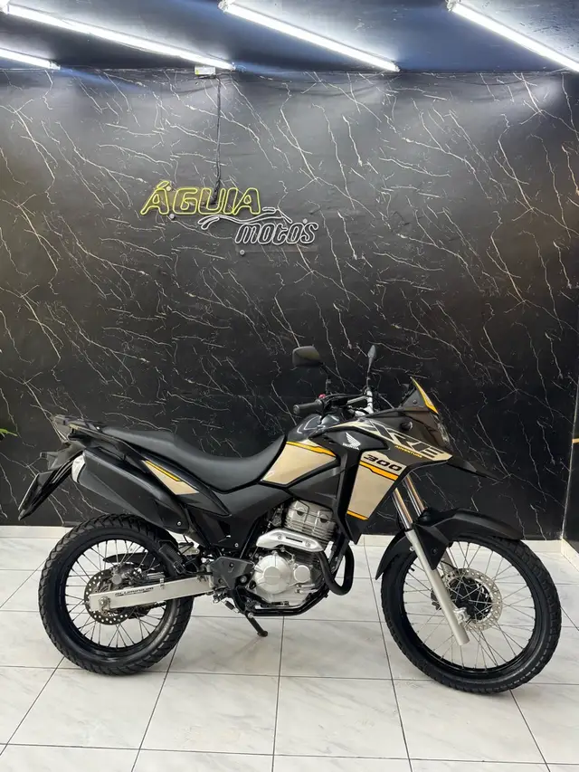 Moto Honda XRE 300 2023 ABS