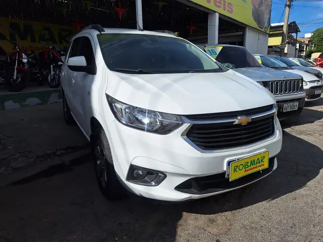 Carro Chevrolet Spin 2023 Premier 1.8 (Aut.)