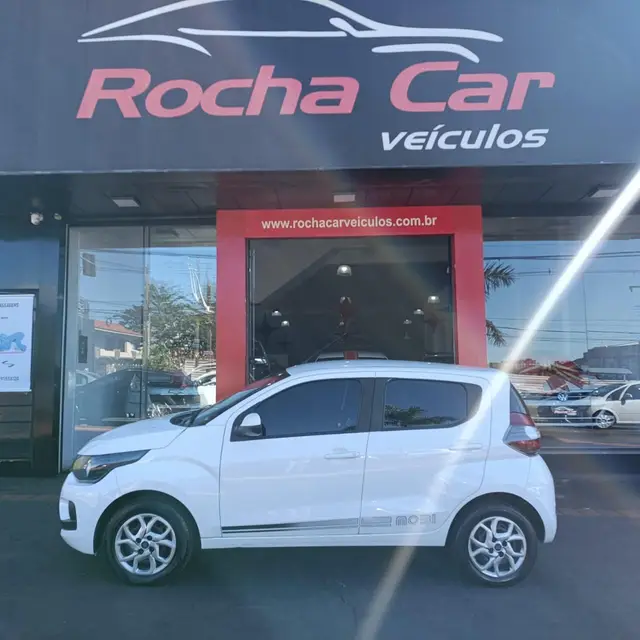 Carro Fiat Mobi 2017 Like 1.0