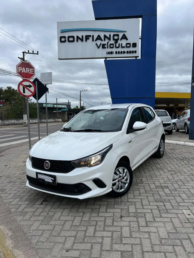 Carro Fiat Argo 2018 Drive 1.0 Firefly (Flex)