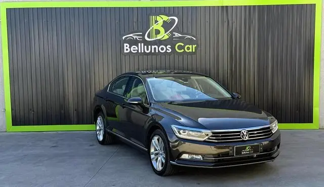 Carro Volkswagen Passat 2018 Highline 2.0 TSI DSG