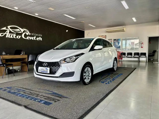Carro Hyundai HB20S 2019 1.0 Comfort Plus (Flex)