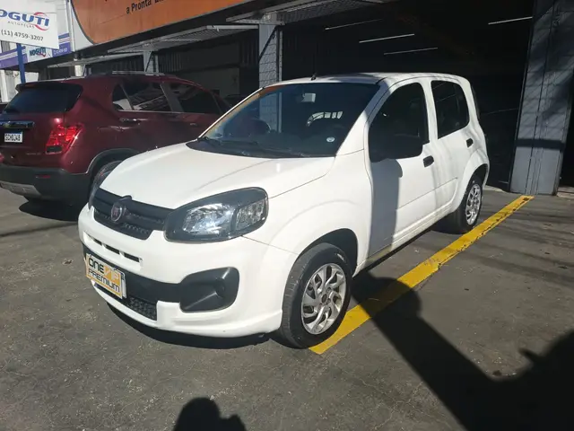 Carro Fiat Uno 2021 Attractive 1.0