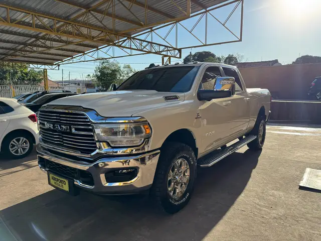 Carro RAM 2500 2024 Laramie 6.7 4X4