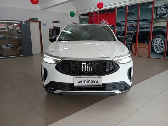 Carro Fiat Fastback 2023 Impetus Turbo 200 (Flex) (Aut)