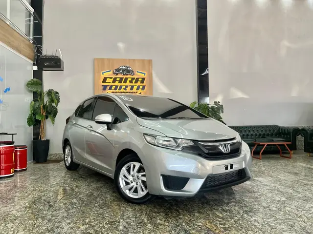 Carro Honda Fit 2016 1.5 16v LX CVT (Flex)