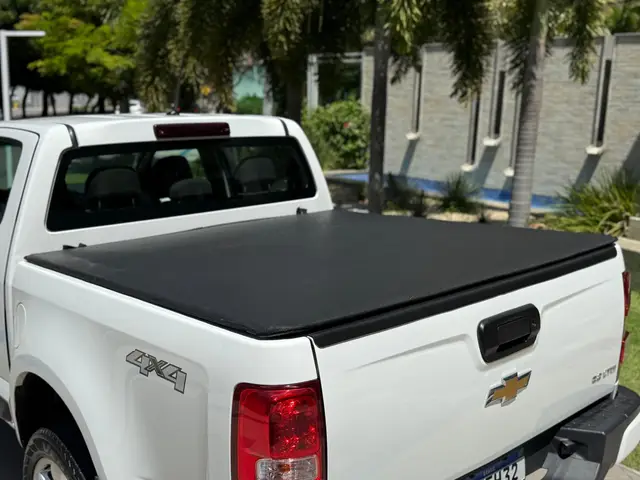 Carro Chevrolet S10 Cabine Dupla 2022 S10 2.8 CTDI LS 4WD (Cabine Dupla)