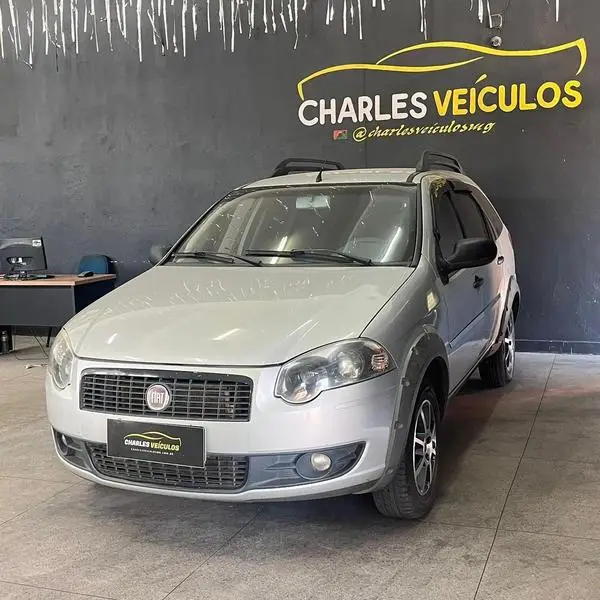 Carro Fiat Palio Weekend 2012 Trekking 1.6 16V (Flex)