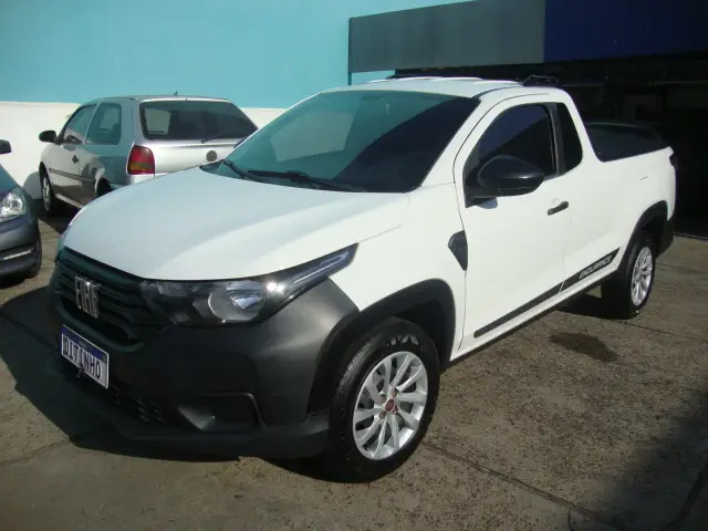 Carro Fiat Strada 2023 Endurance 1.4 CS