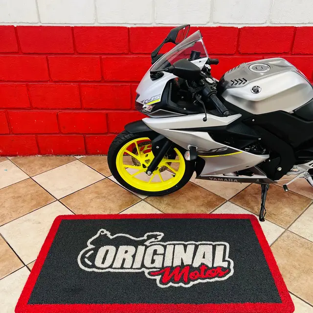 Moto Yamaha YZF R15 2024 ABS