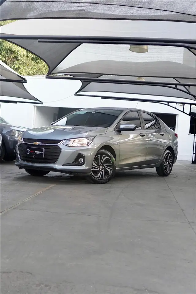 Carro Chevrolet Onix Plus 2025 LT 1.0