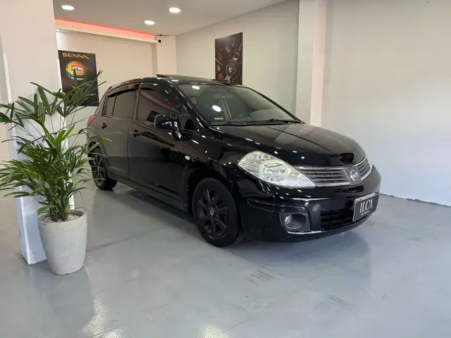 Carro Nissan Tiida 2008 SL 1.8 (aut)