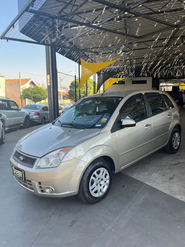 Carro Ford Fiesta Hatch 2008 First 1.0 (Flex)