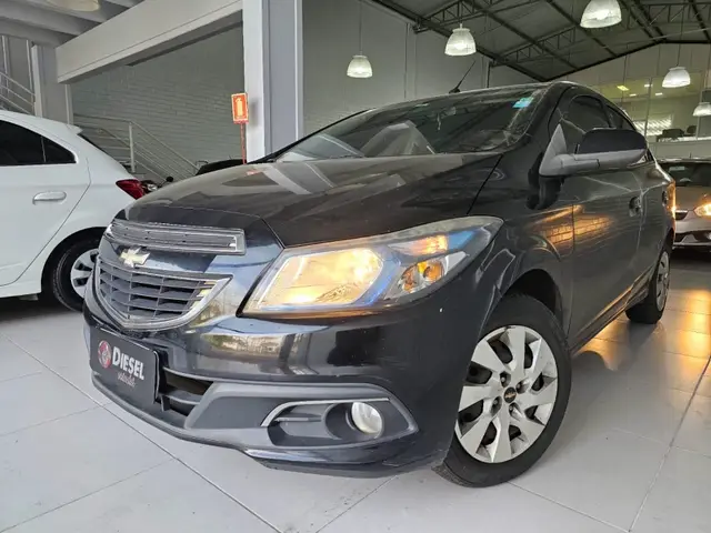 Carro Chevrolet Prisma 2014 1.4 LT SPE/4