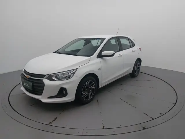 Carro Chevrolet Onix Plus 2024 LT 1.0