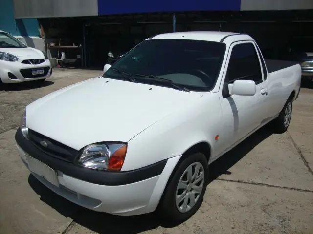 Carro Ford Courier 2007 L 1.6 MPi (Cab Simples)