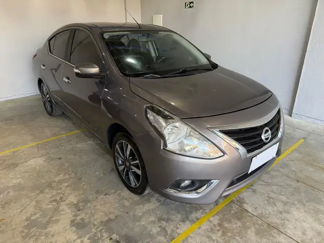Carro Nissan Versa 2018 1.6 16V Unique CVT (Flex)