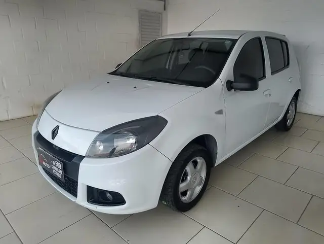 Carro Renault Sandero 2014 Authentique 1.0 16V (flex)