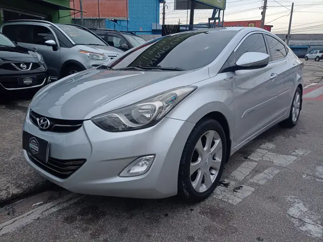 Carro Hyundai Elantra 2012 Sedan 1.8 GLS (aut)