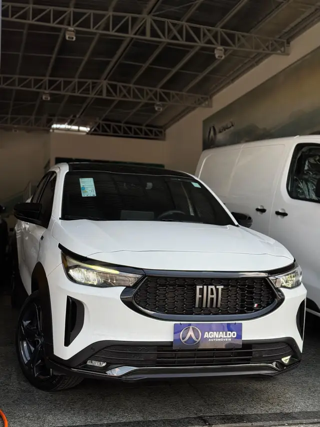 Carro Fiat Fastback 2023 Turbo 270 Limited Edition