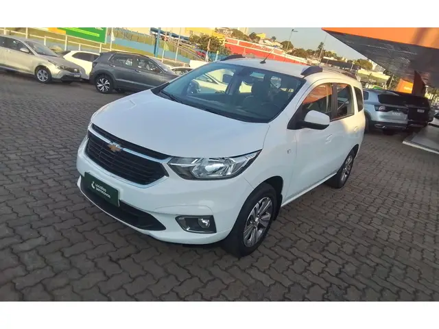 Carro Chevrolet Spin 2024 Premier 1.8 (Aut.)