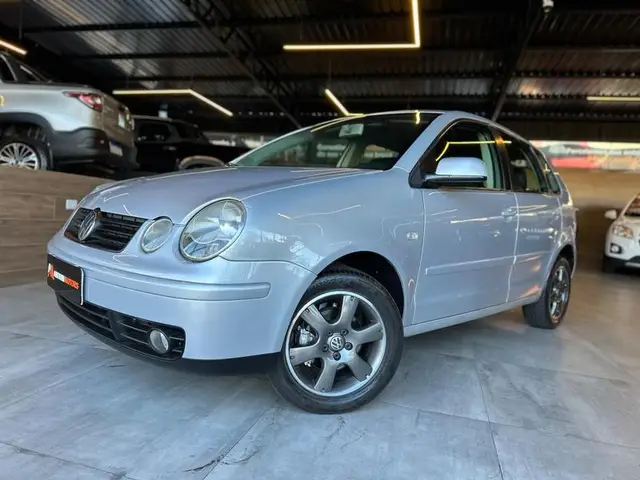 Carro Volkswagen Polo 2004 Hatch. 1.6 8V