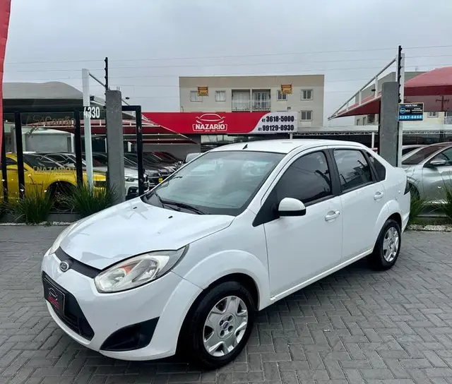 Carro Ford Fiesta Sedan 2014 SE 1.6 Rocam (Flex)