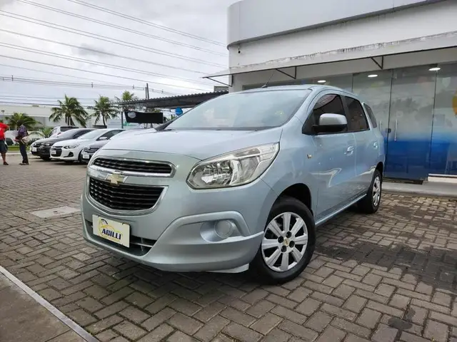 Carro Chevrolet Spin 2013 LS 5S 1.8 (Flex)