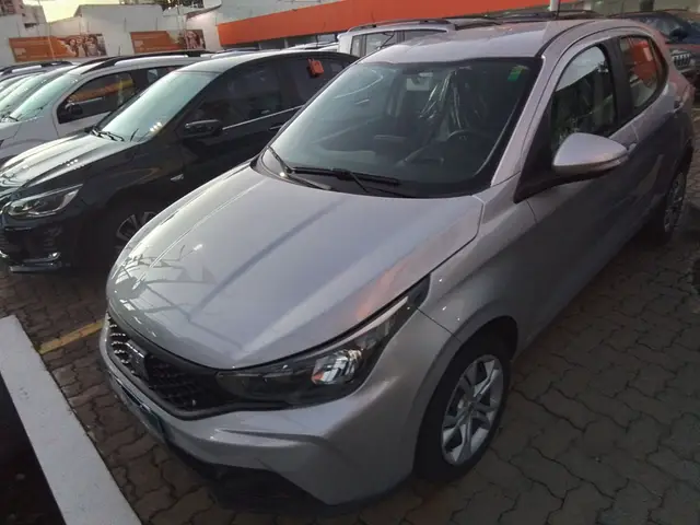 Carro Fiat Argo 2025 Drive 1.0