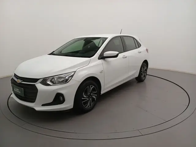 Carro Chevrolet Onix Plus 2025 LT 1.0