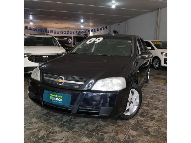 Carro Chevrolet Astra Sedan 2009 Advantage 2.0 (Flex)