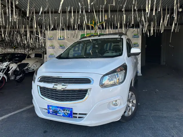 Carro Chevrolet Spin 2013 LTZ 7S 1.8 (Flex) (Aut)