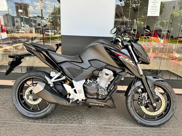 Moto Honda CB 300F Twister 2025 (ABS)