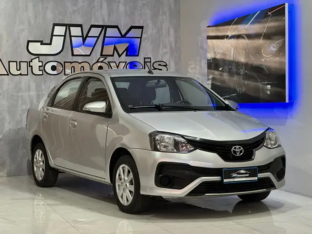 Carro Toyota Etios Sedan 2020 X Plus 1.5 (Aut) (Flex)