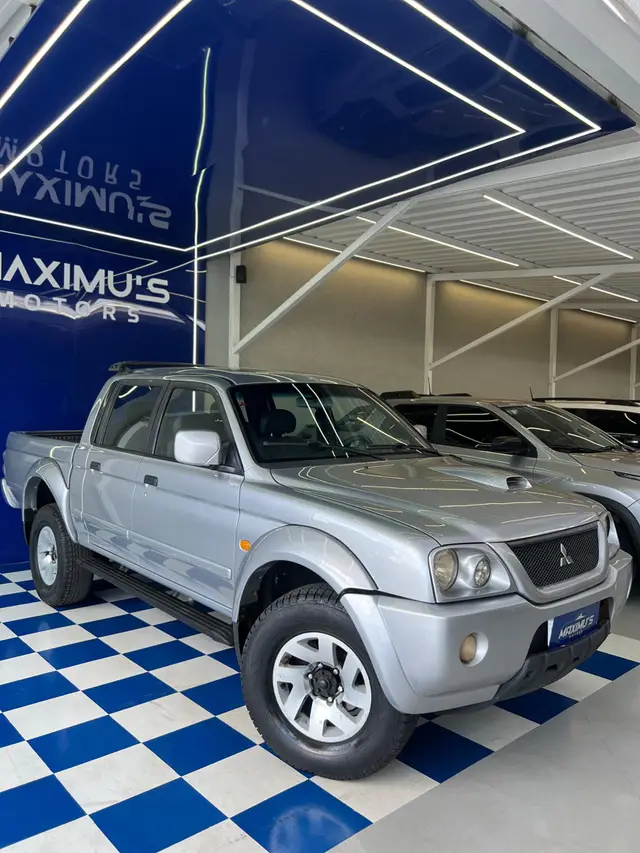 Carro Mitsubishi L200 2006 L 200 Sport HPE 4x4 2.5 (aut) (cab. dupla)